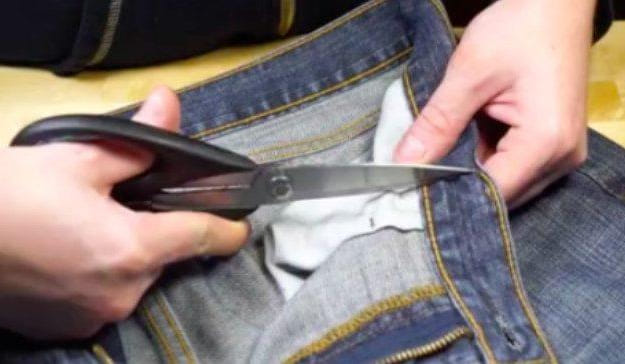 5 Clever Ways To Hide Money In Clothing While Traveling